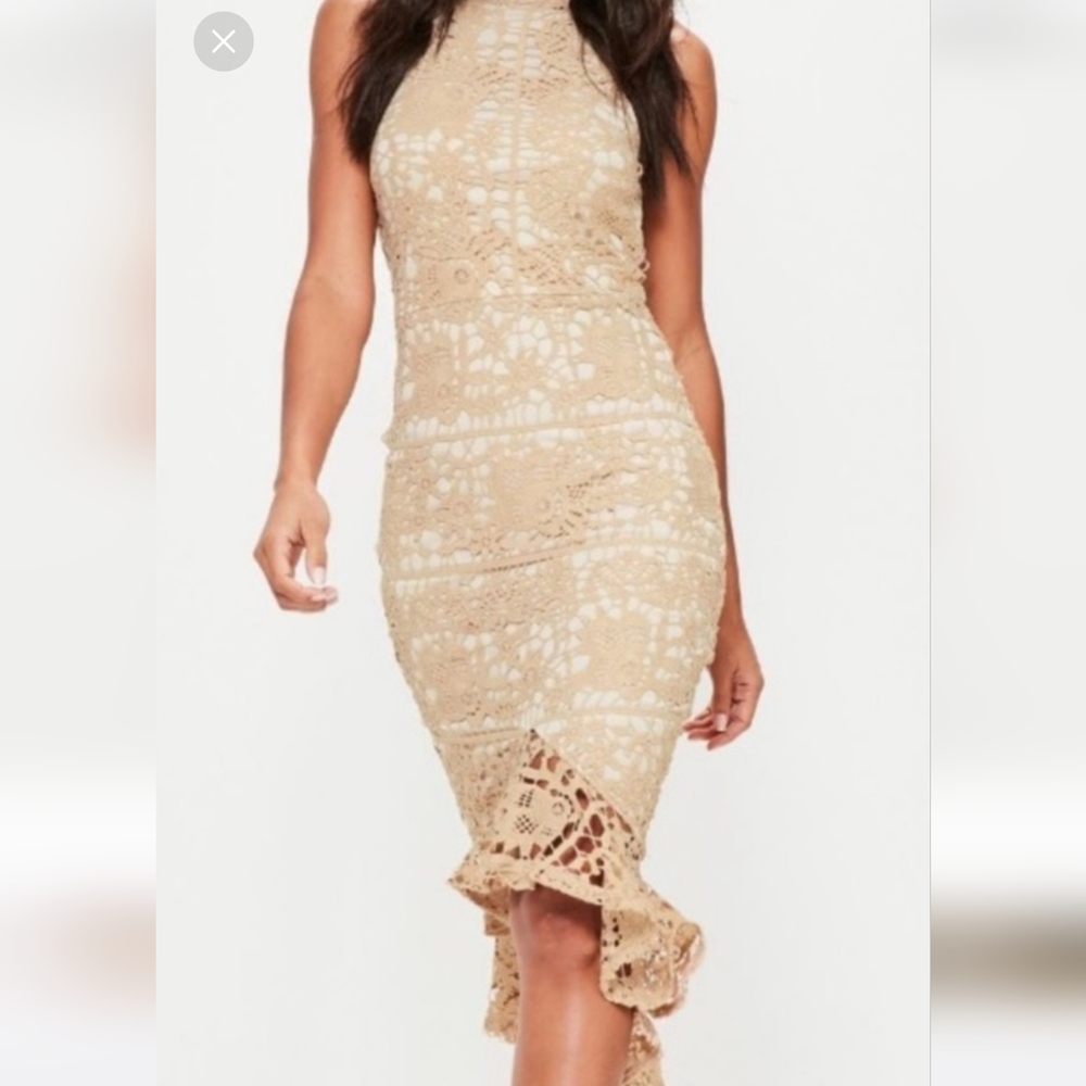 Elegant Cream Lace Halter Dress